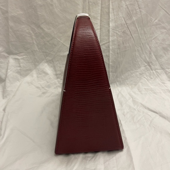 STAUD Caroline Bag in Raspberry - Picture 10 of 11